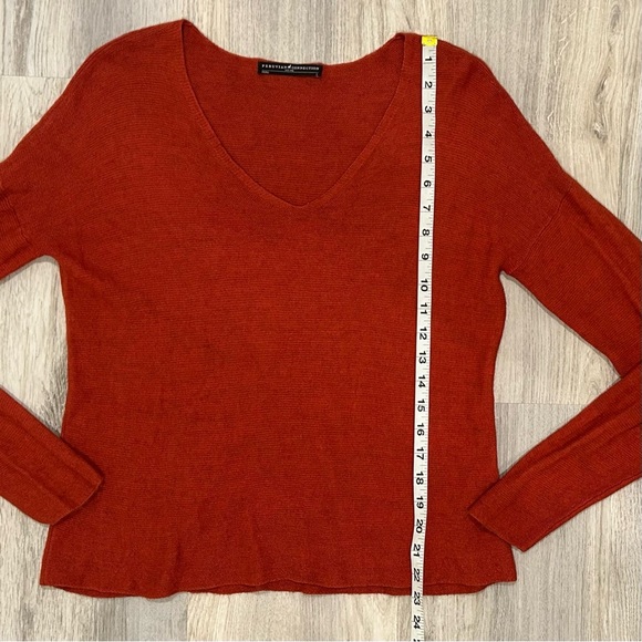Peruvian Connection Long Sleeve V-Neck Light Sweater Alpaca Blend Orange Size L - Picture 2 of 6